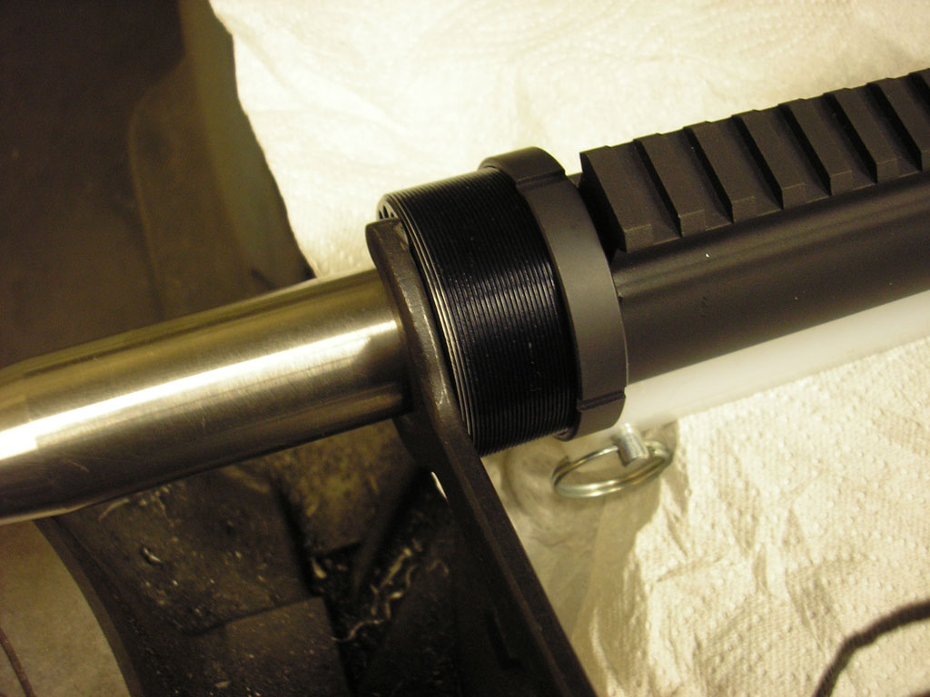 lr308_tighten_barrel_nut06.jpg 308 AR